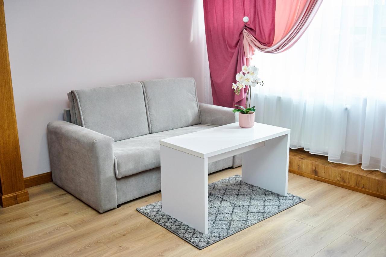 Hotel Східний Berezhany Esterno foto