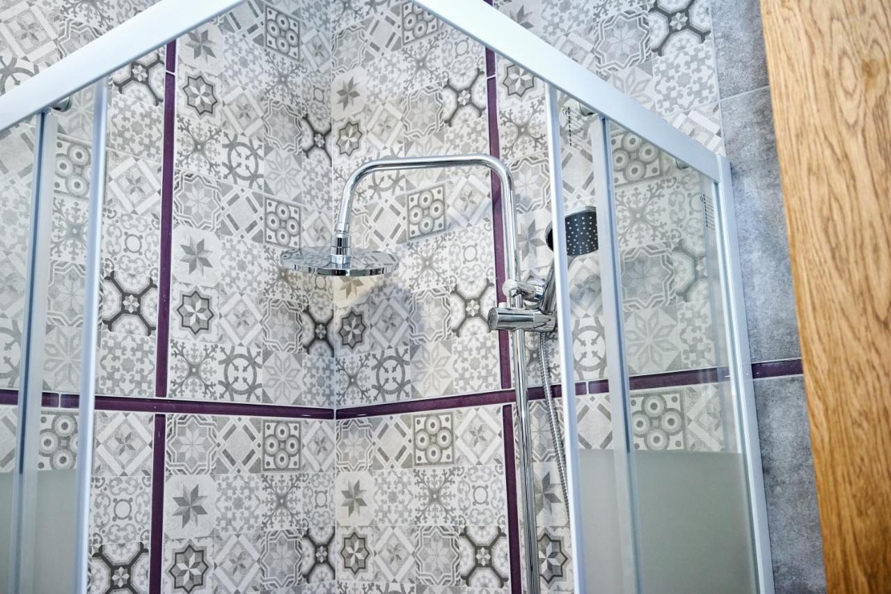 Hotel Східний Berezhany Esterno foto