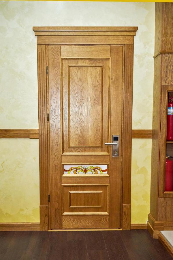 Hotel Східний Berezhany Esterno foto